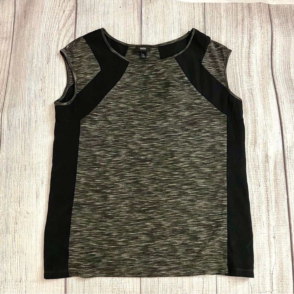 MOSSIMO Supply Co. Women’s Black and Gray Cap Sleeve Shirt Size Small